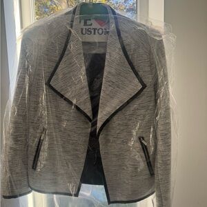 Calvin Klein Women's Black and White Blazer
